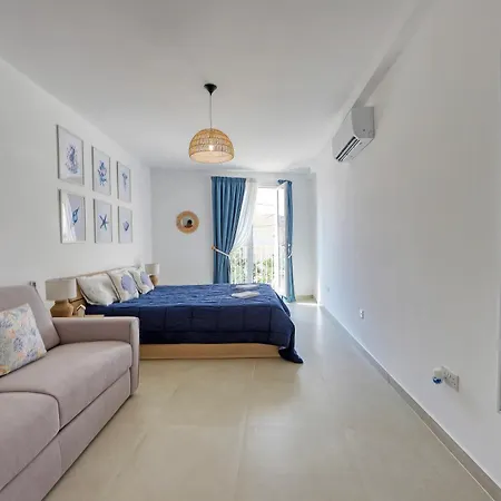 아파트 Gozo Getaway - Large Pool Apartment, 10 Mins To Square 자프라