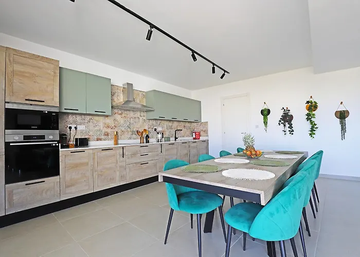 Apartament Gozo Getaway - Large Pool Apartment, 10 Mins To Square *