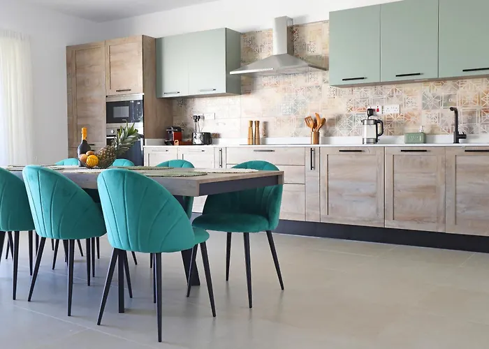 Daire Gozo Getaway - Large Pool Apartment, 10 Mins To Square *