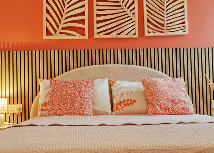 Gozo Getaway - Large Pool Apartment, 10 Mins To Square Xagħra